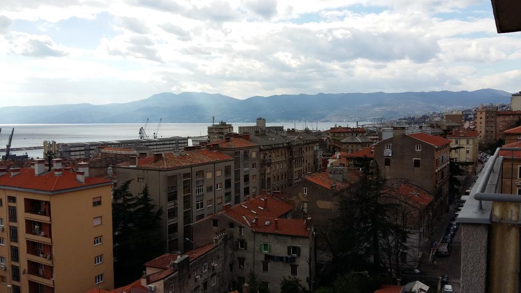 Apartment Moni Rijeka Ngoại thất bức ảnh